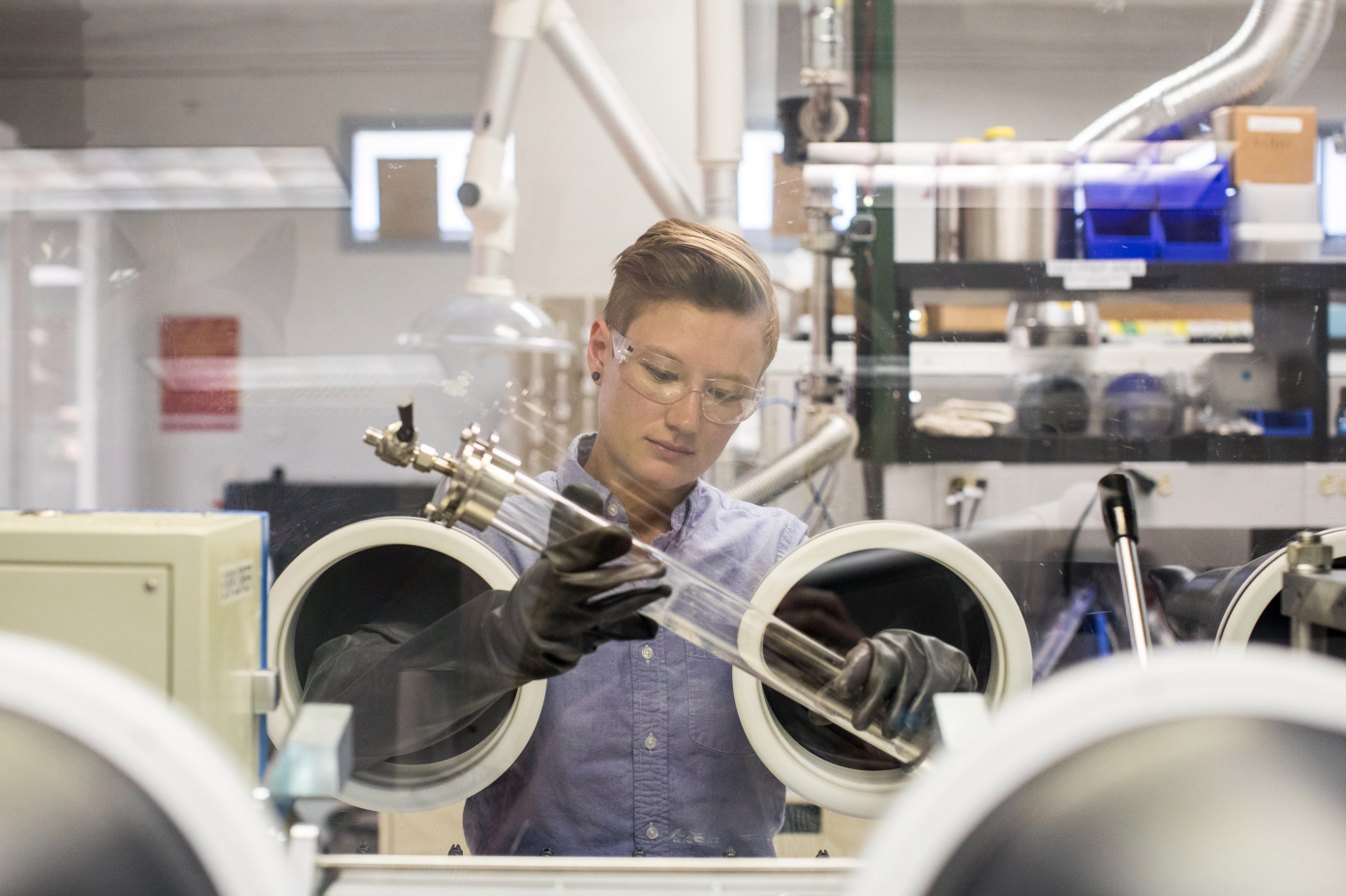 Welcome to the Era of Supercharged Lithium-Silicon Batteries